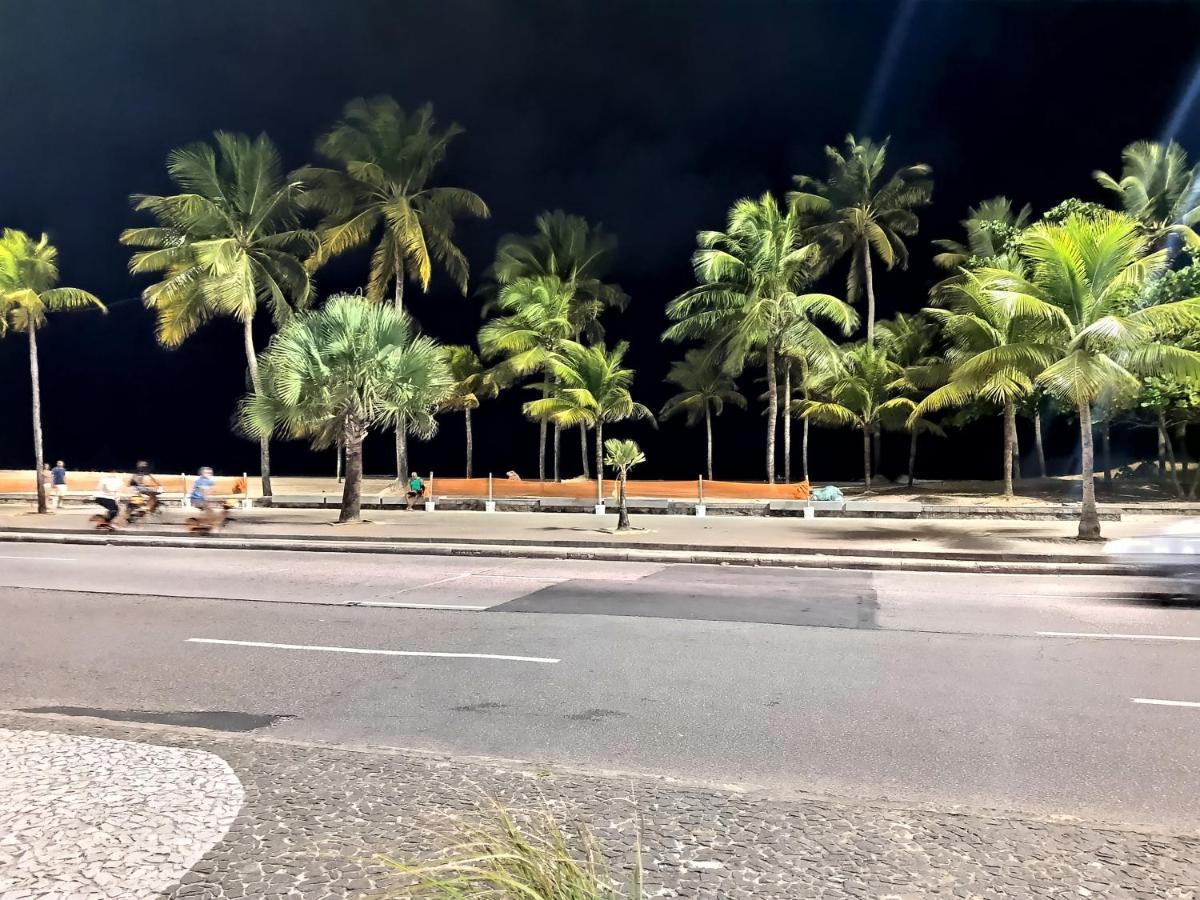 Lar Recife Olinda Praia 1, na Avenida Boa Viagem Exterior foto